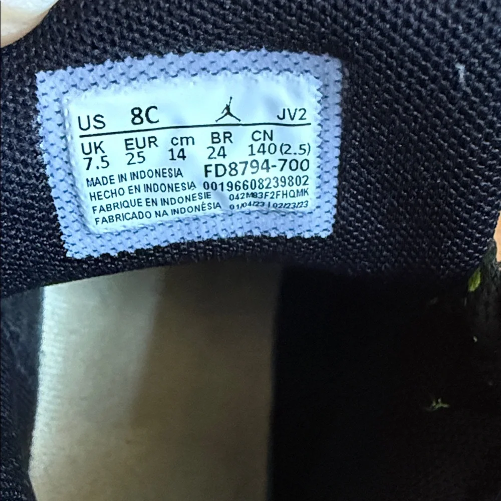 Jordan 1 high top Athletic Shoes - Picture 5 of 6